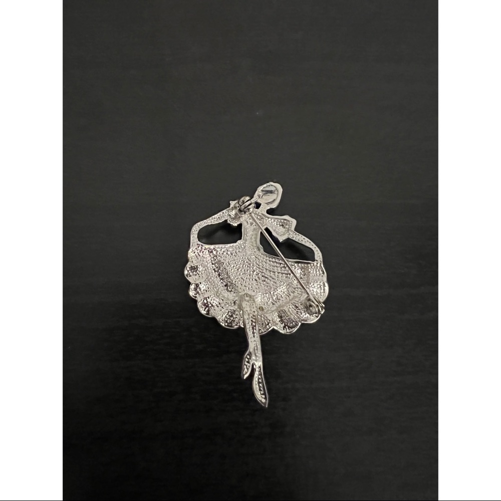 Pin - Picture 2 of 4